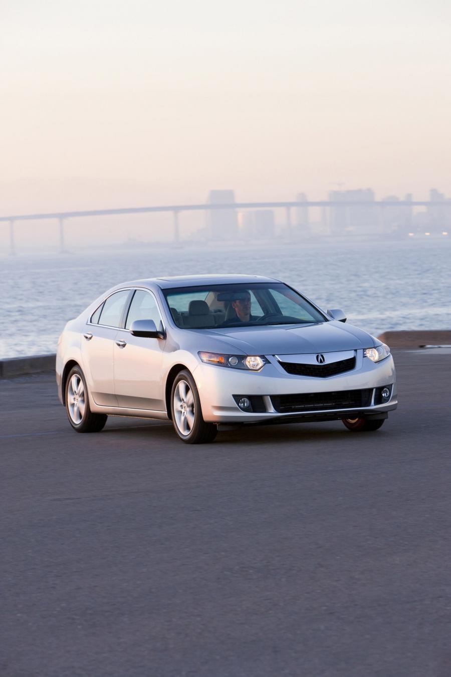  Acura TSX 2008 года  (фото 192 из 210)